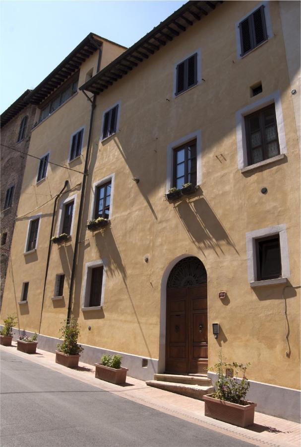 圣吉米纳诺Palazzo Benucci住宿加早餐旅馆 外观 照片